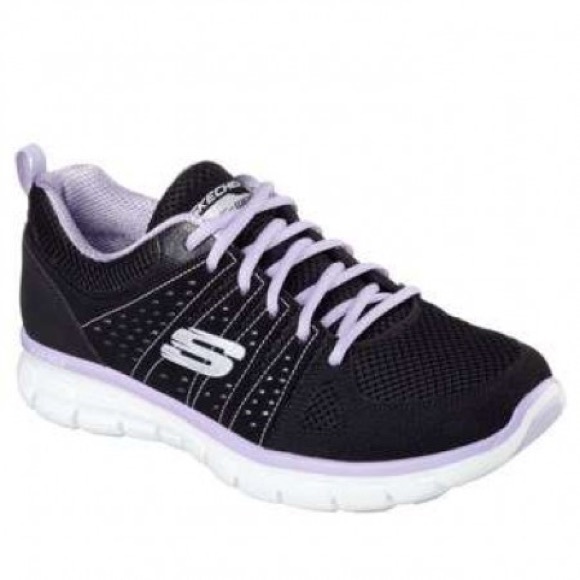 skechers synergy
